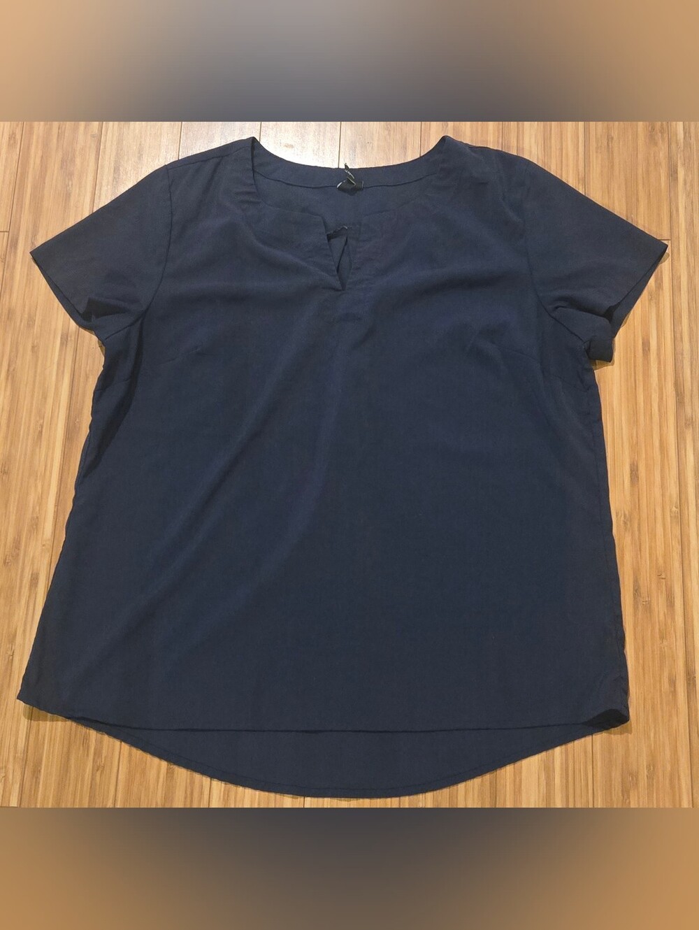 Design Collective Women's Navy Short-Sleeve Notch Neck Blouse
